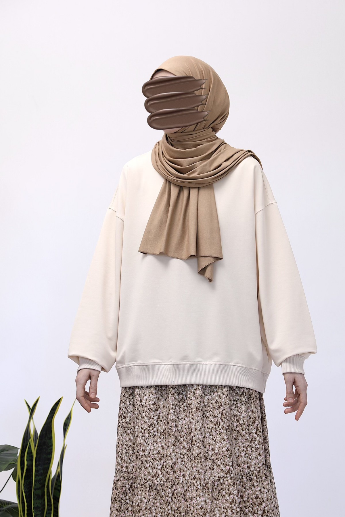 Basic Sweatshirt - Kırık Beyaz