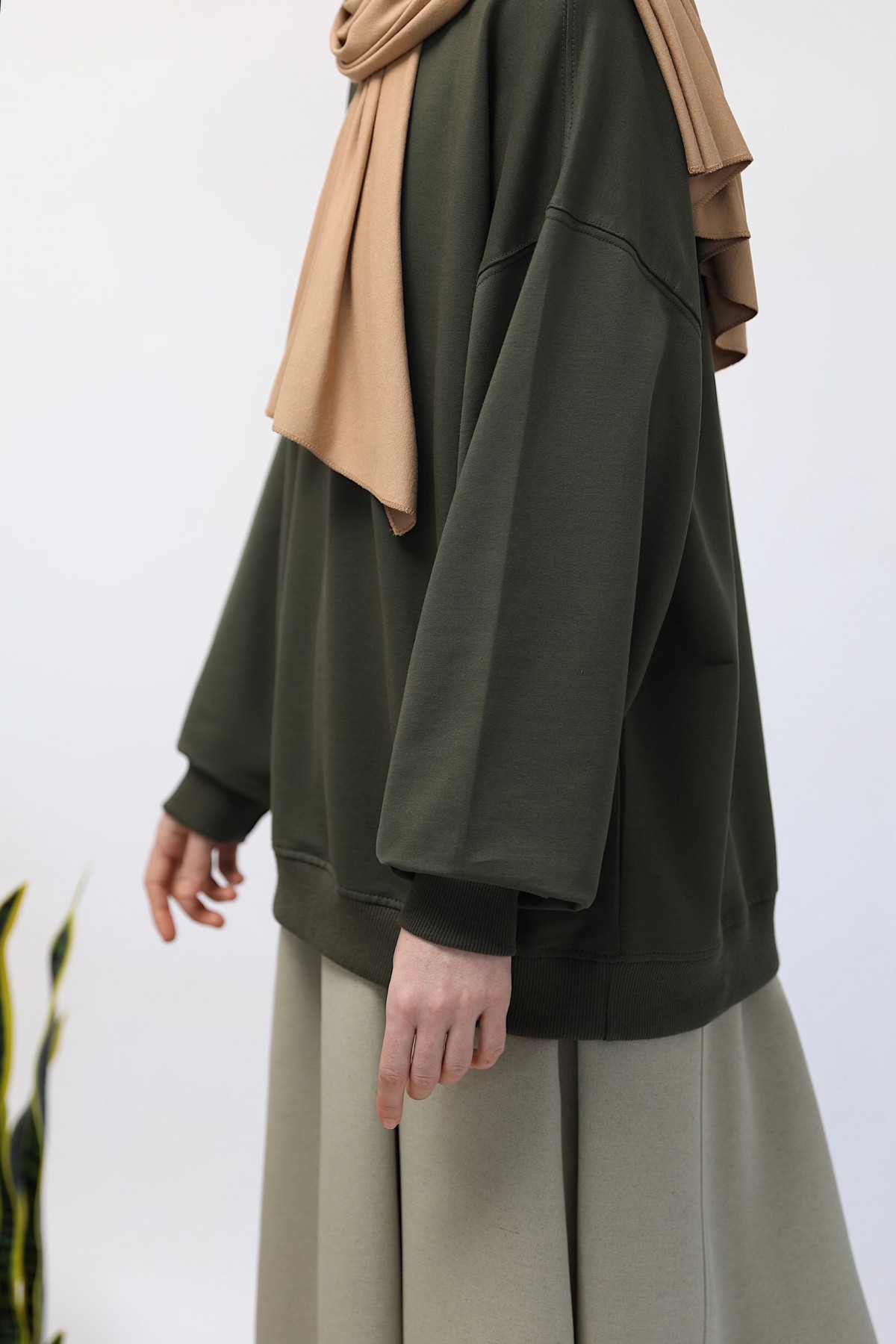 Basic Sweatshirt - Haki