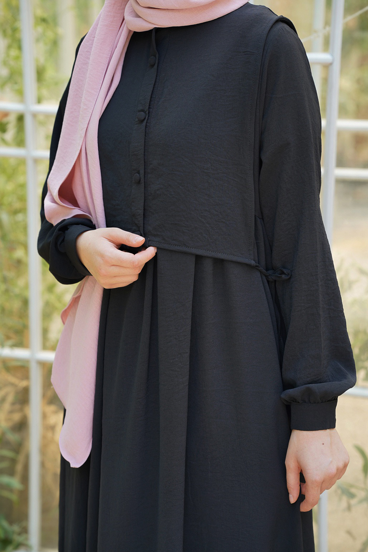 Hanne Düğmeli Tesettür Elbise - Siyah