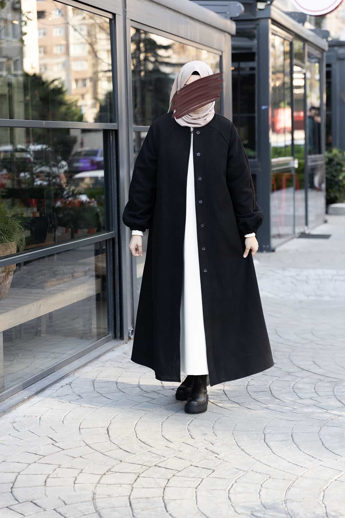 Sahra Kloş Kaban - Siyah