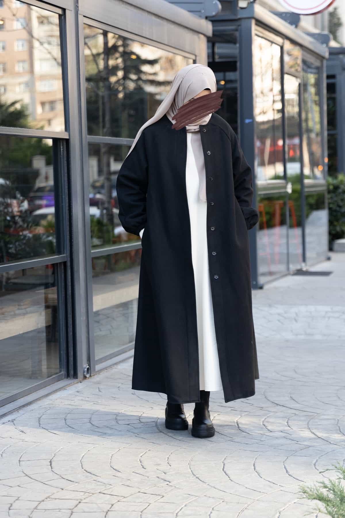 Sahra Kloş Kaban - Siyah