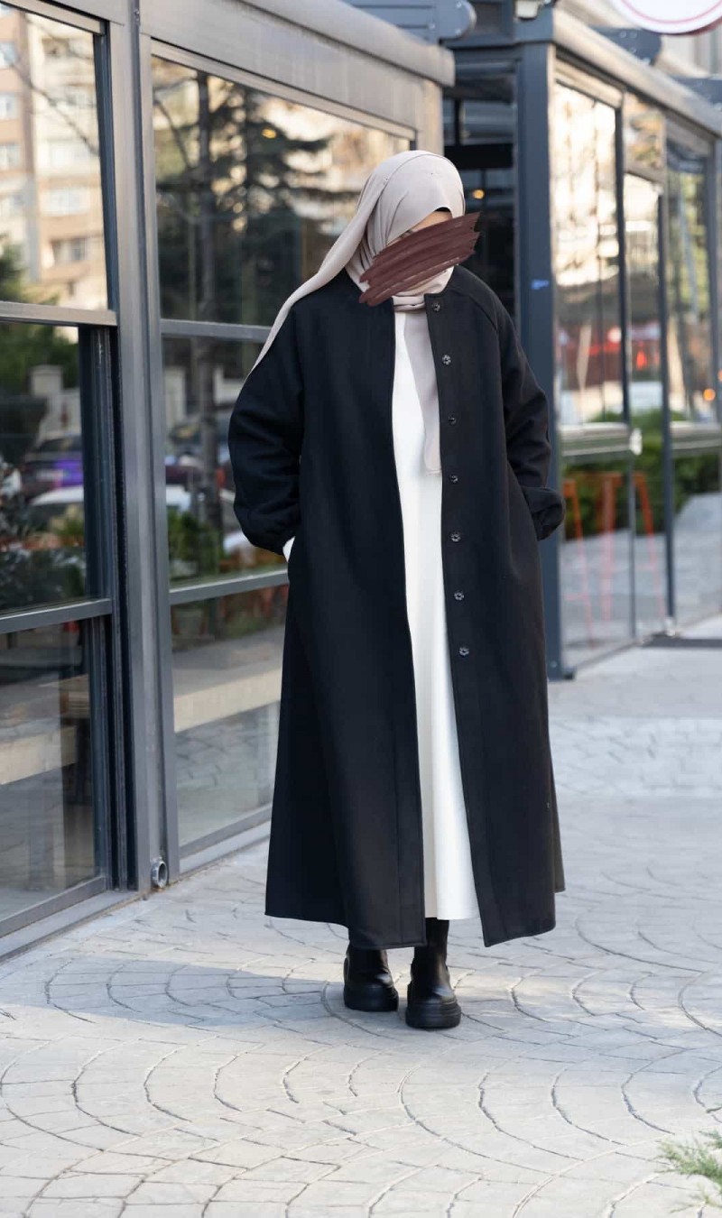 Sahra Kloş Kaban - Siyah