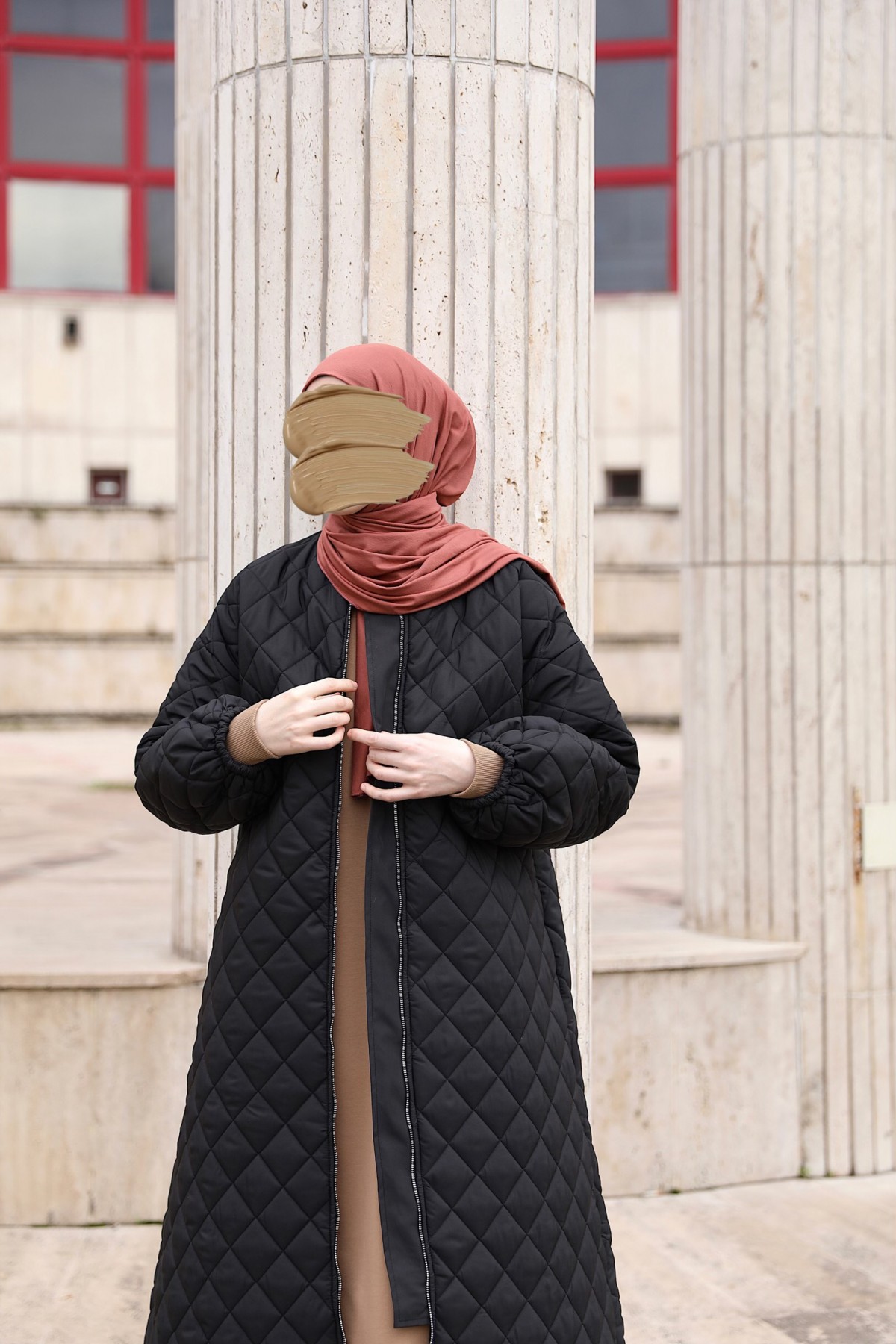Kapitone Mont - Siyah