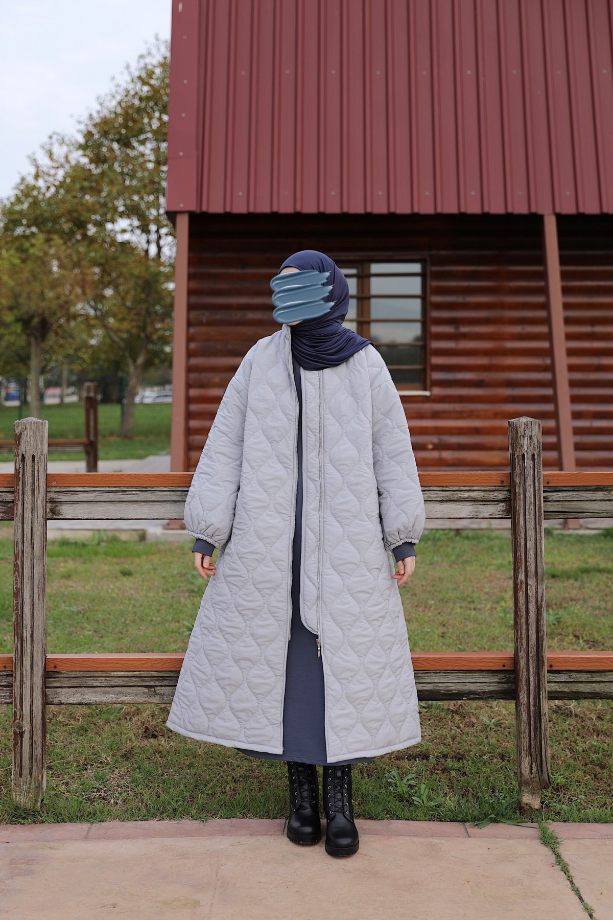 Damla Kapitone Mont - Gri