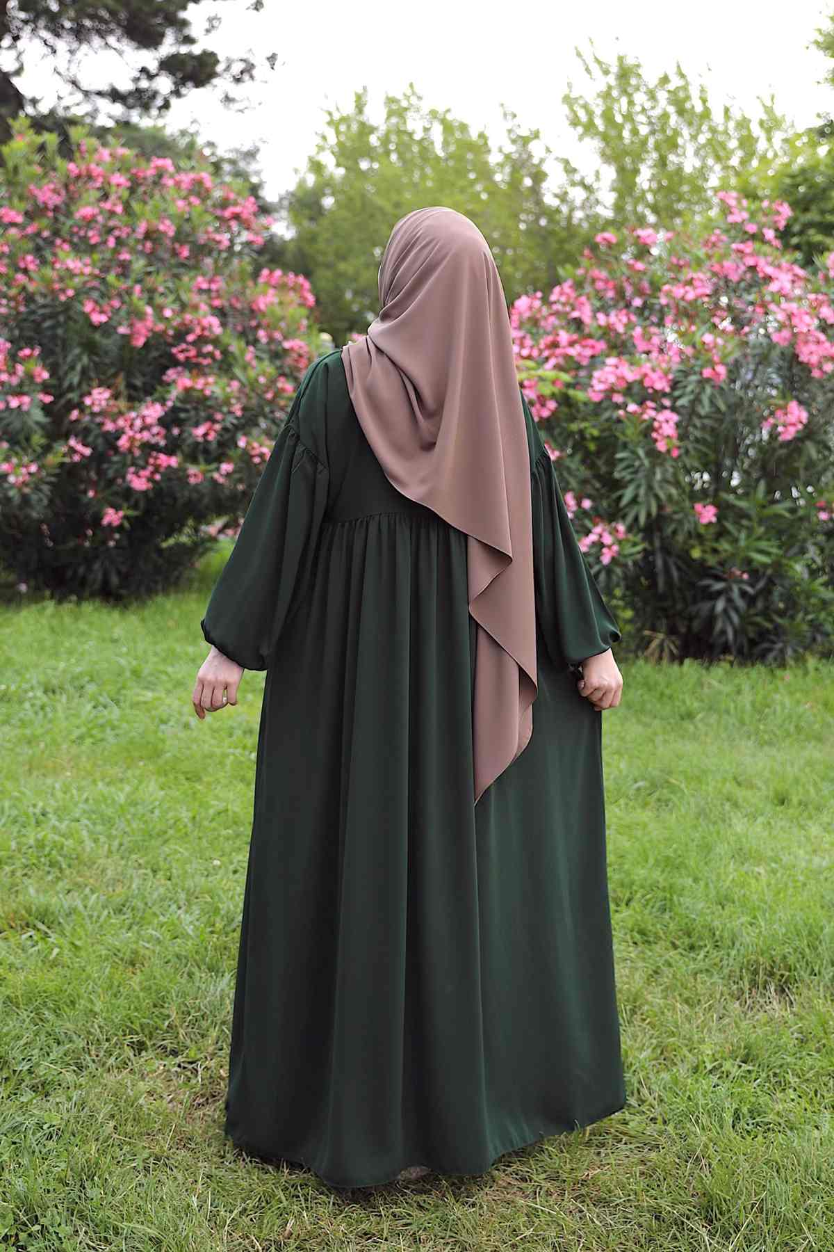 Rabia Elbise Ferace - Haki