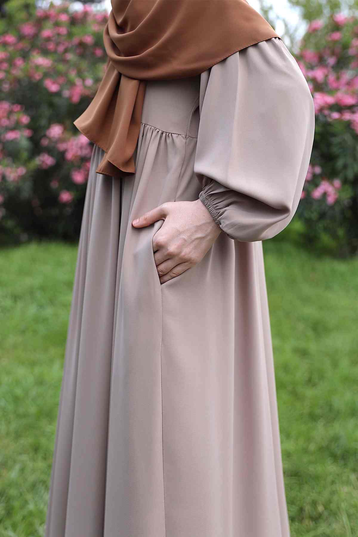 Rabia Elbise Ferace - Latte